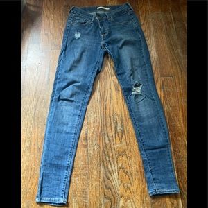 5/$25 Levi’s super skinny jeans